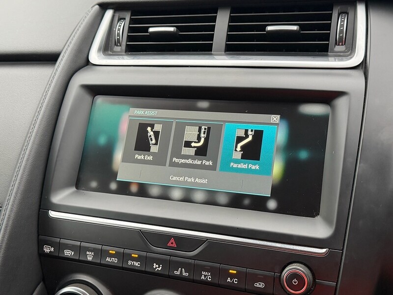 Used Jaguar E-Pace 2018 for sale - 77399913: Photo 55