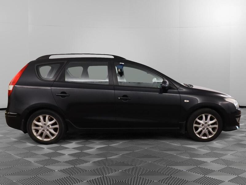 Used Hyundai i30 2011 for sale - 76320082: Photo 6