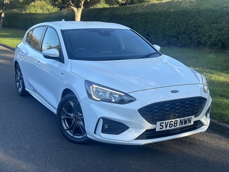 Used Ford Focus 2018 for sale - 76022446: Photo 1