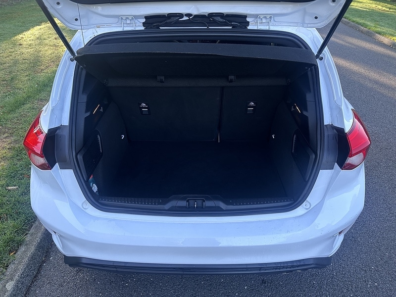 Used Ford Focus 2018 for sale - 76022446: Photo 6
