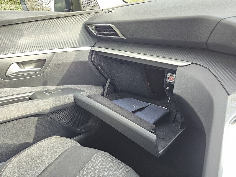 Used Peugeot 3008 2018 for sale - 77742414: Photo 19