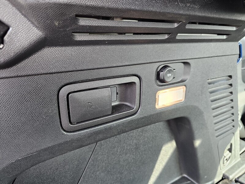 Used Peugeot 3008 2018 for sale - 77742414: Photo 36