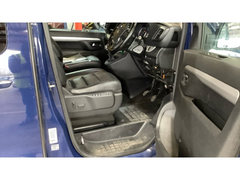 Used Peugeot Traveller 2018 for sale - 78207369: Photo 6