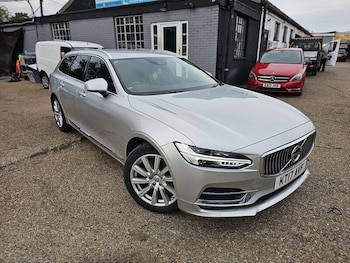 Volvo - V90