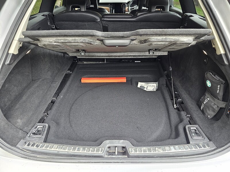 Used Volvo V90 2017 for sale - 76156362: Photo 45