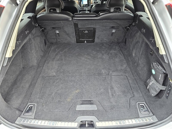Used Volvo V90 2017 for sale - 76156362: Photo 5