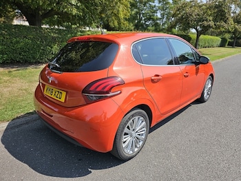 Used Peugeot 208 2018 for sale - 78477467: Photo