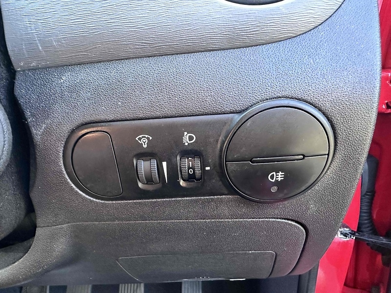 Used Hyundai i10 2010 for sale - 77605250: Photo 23