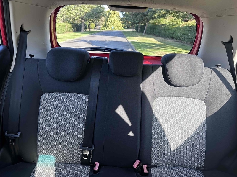 Used Hyundai i10 2010 for sale - 77605250: Photo 27