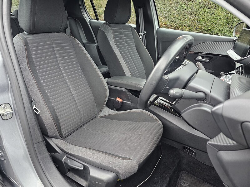 Used Peugeot E-208 for sale - 77140275: Photo 28