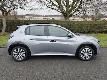 Used Peugeot E-208 2020 for sale - 77140275: Photo