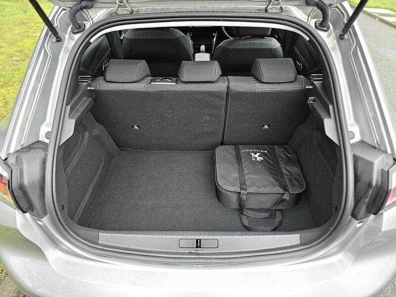 Used Peugeot E-208 for sale - 77140275: Photo 5