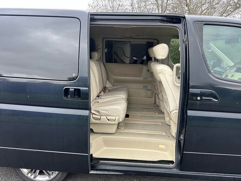 Used Nissan Elgrand 2021 for sale - 77515232: Photo 25