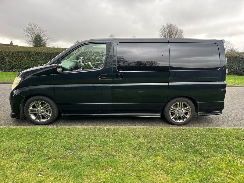 Used Nissan Elgrand 2021 for sale - 77515232: Photo 9