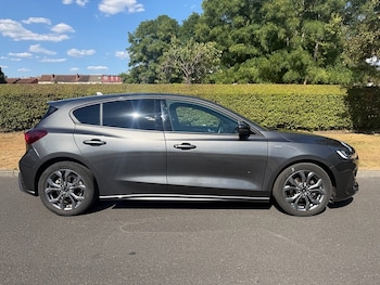Used Ford Focus 2024 for sale - 79385599: Photo