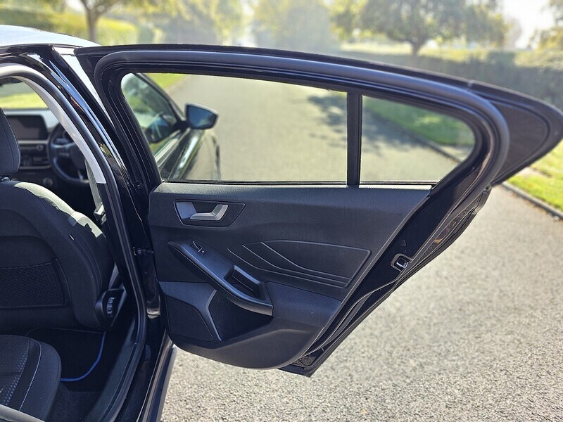 Used Ford Focus 2018 for sale - 76128066: Photo 35