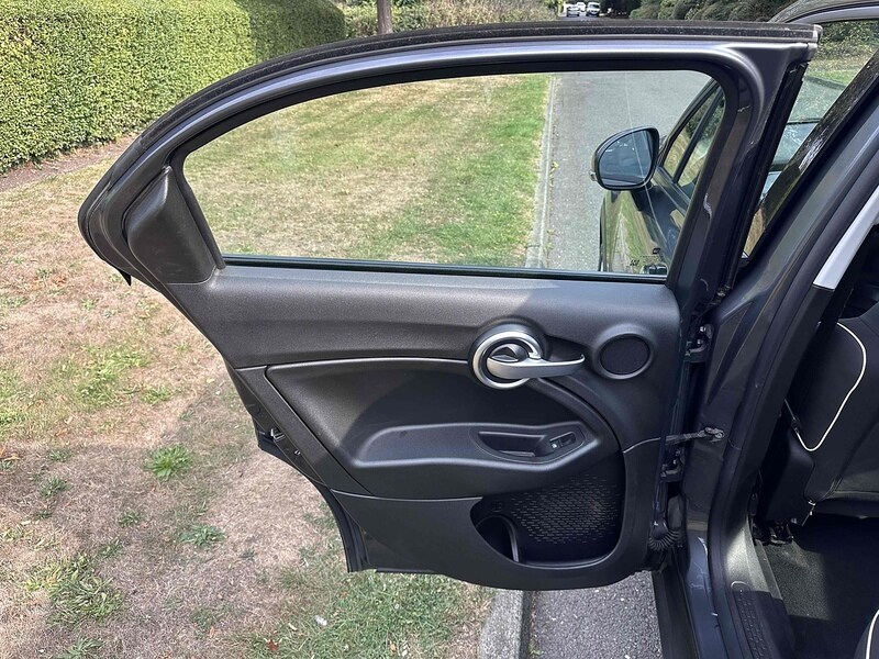 Vehicle 28