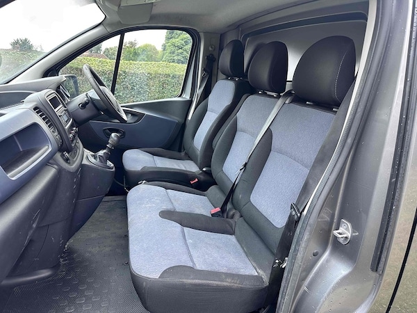 Used Vauxhall Vivaro 2018 for sale - 76057132: Photo 18