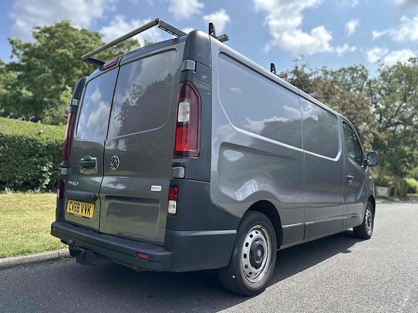 Used Vauxhall Vivaro 2018 for sale - 76057132: Photo 4
