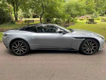 Used Aston Martin DB11 2020 for sale - 68104724: Photo