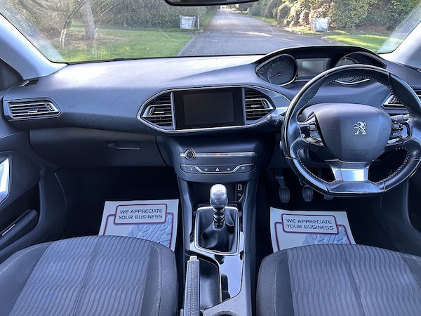 Used Peugeot 308 2017 for sale - 76034923: Photo 15