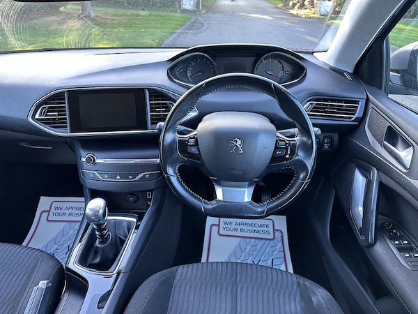 Used Peugeot 308 2017 for sale - 76034923: Photo 16
