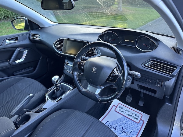 Used Peugeot 308 2017 for sale - 76034923: Photo 23