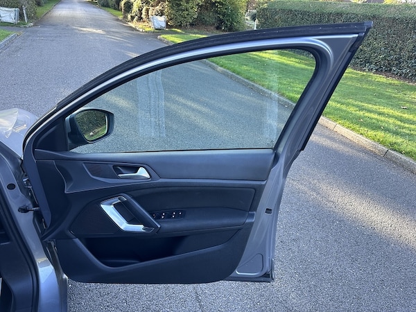 Used Peugeot 308 2017 for sale - 76034923: Photo 28