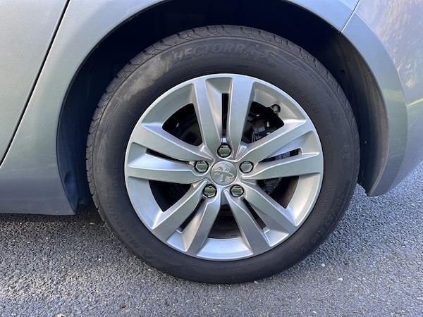 Used Peugeot 308 2017 for sale - 76034923: Photo 30