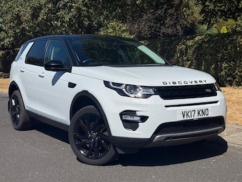 Used Land Rover Discovery Sport 2017 for sale - 79511381: Photo