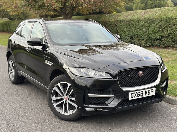 Used Jaguar F-Pace 2018 for sale - 76232396: Photo 1