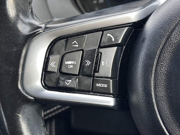 Used Jaguar F-Pace 2018 for sale - 76232396: Photo 25