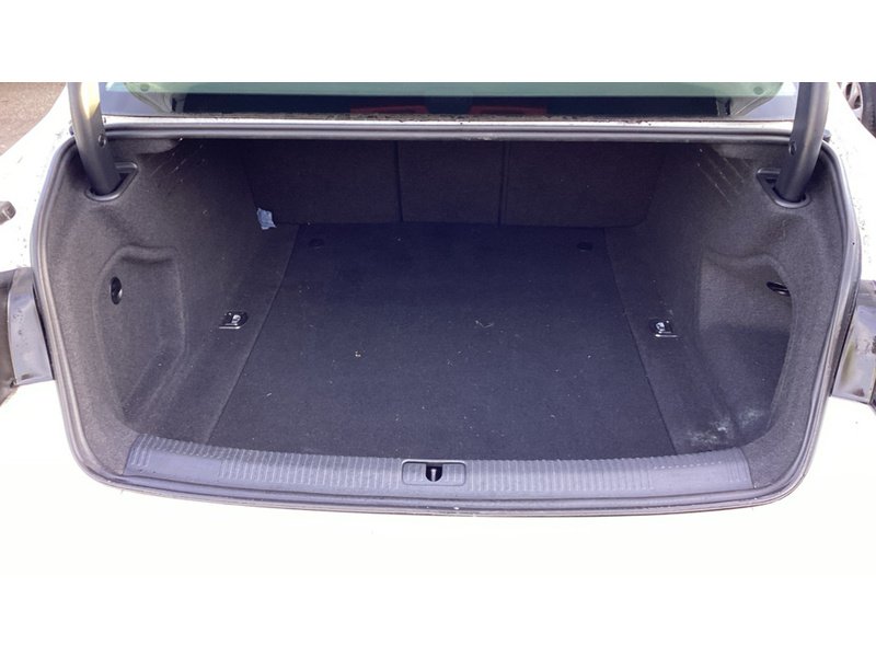 Used Audi A4 2017 for sale - 77635238: Photo 7