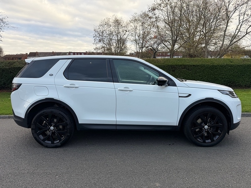 Used Land Rover Discovery Sport 2019 for sale - 76626971: Photo 2