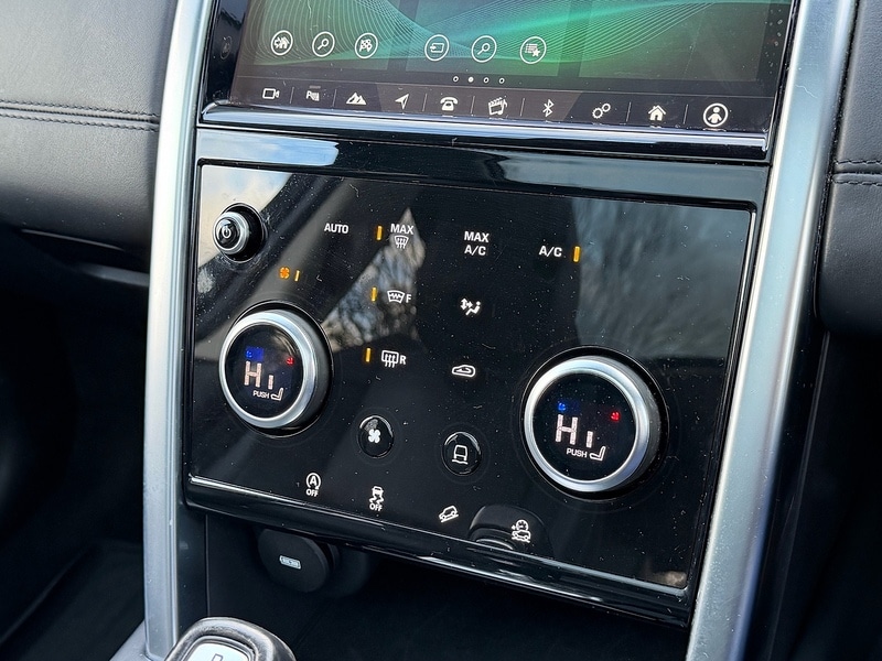 Used Land Rover Discovery Sport 2019 for sale - 76626971: Photo 32