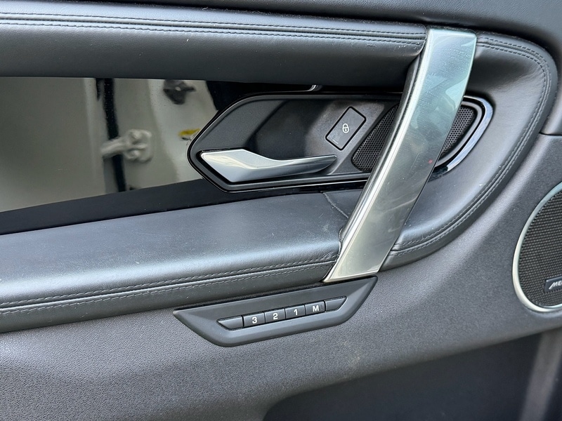 Used Land Rover Discovery Sport 2019 for sale - 76626971: Photo 56