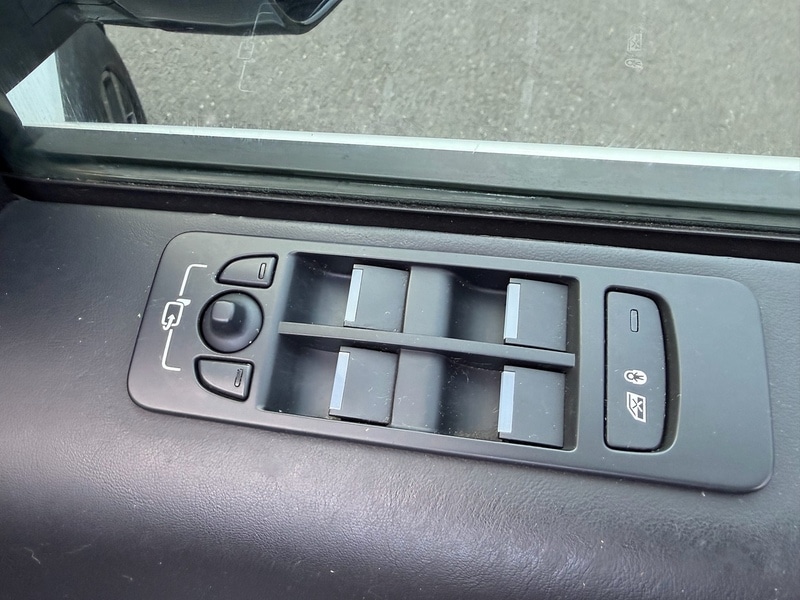 Used Land Rover Discovery Sport 2019 for sale - 76626971: Photo 61