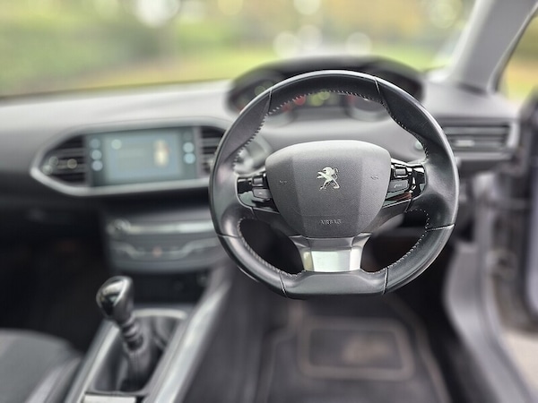 Used Peugeot 308 2019 for sale - 76242633: Photo 11