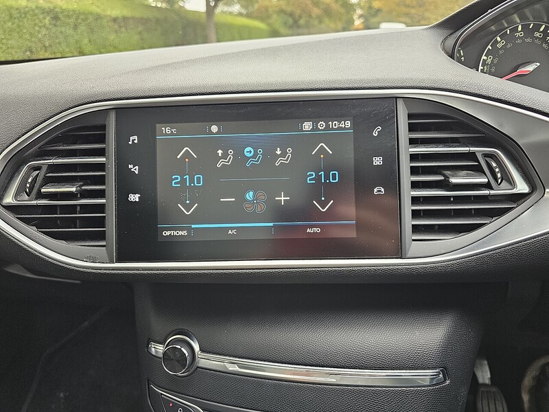 Used Peugeot 308 SW 2019 for sale - 76242633: Photo 15