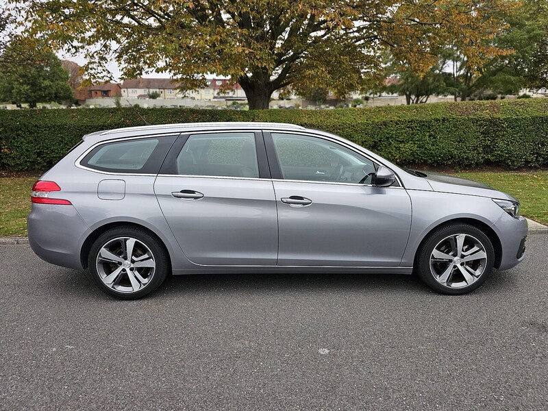 Used Peugeot 308 SW 2019 for sale - 76242633: Photo 2