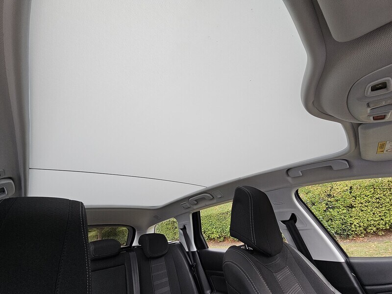 Used Peugeot 308 SW 2019 for sale - 76242633: Photo 21