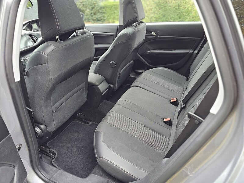 Used Peugeot 308 SW 2019 for sale - 76242633: Photo 33