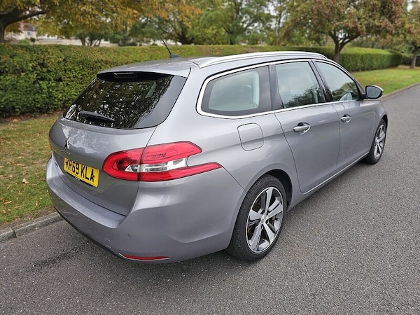 Used Peugeot 308 2019 for sale - 76242633: Photo 3