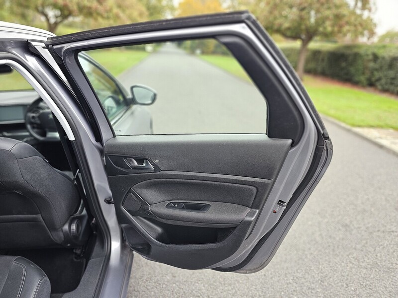 Used Peugeot 308 SW 2019 for sale - 76242633: Photo 50