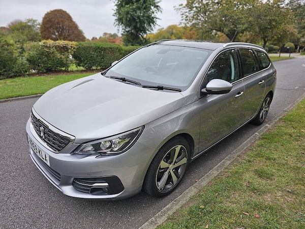 Used Peugeot 308 2019 for sale - 76242633: Photo 8