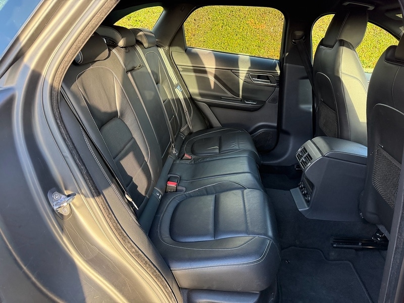 Used Jaguar F-Pace 2017 for sale - 76747982: Photo 21