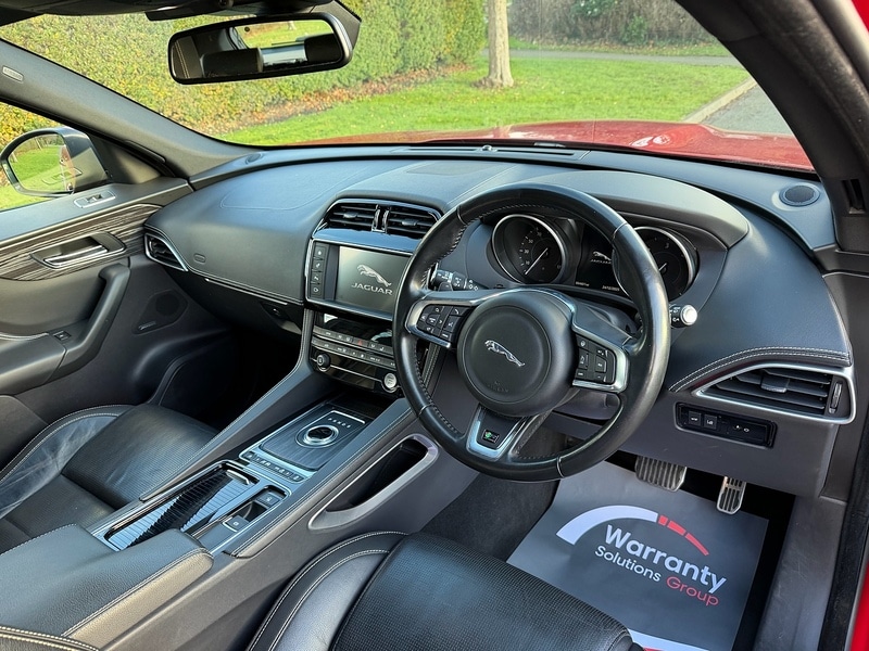 Used Jaguar F-Pace 2017 for sale - 76747982: Photo 23