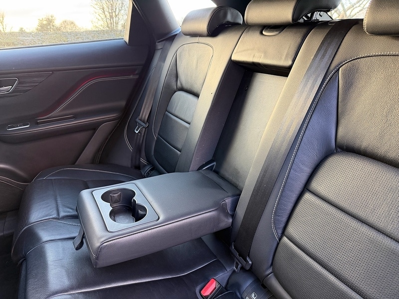 Used Jaguar F-Pace 2017 for sale - 76747982: Photo 26