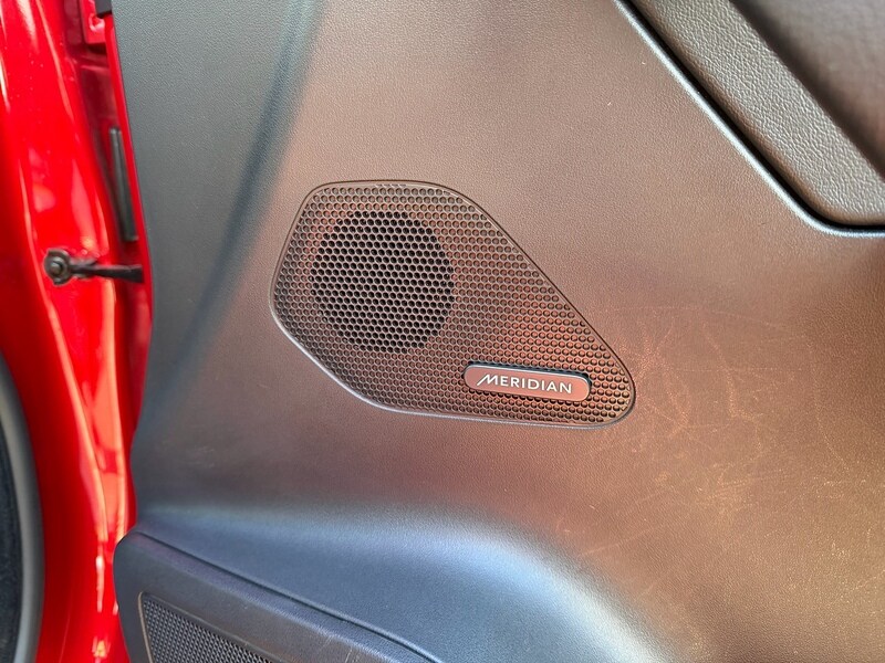 Used Jaguar F-Pace 2017 for sale - 76747982: Photo 34