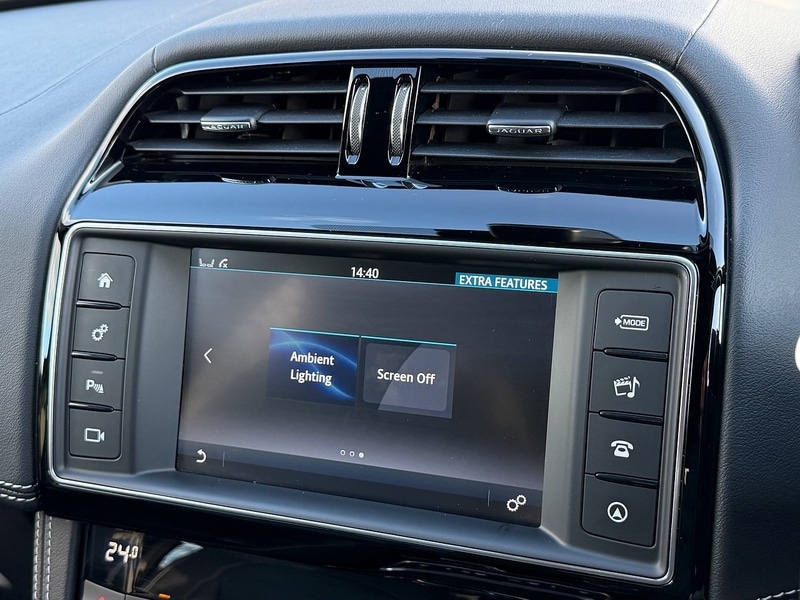 Used Jaguar F-Pace 2017 for sale - 76747982: Photo 52